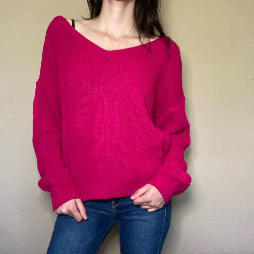 Boohoo Fuchsia Twist-Back Sweater